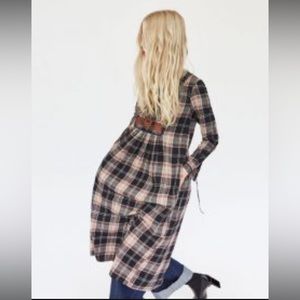 Zara plaid embroidered midi dress 🌷